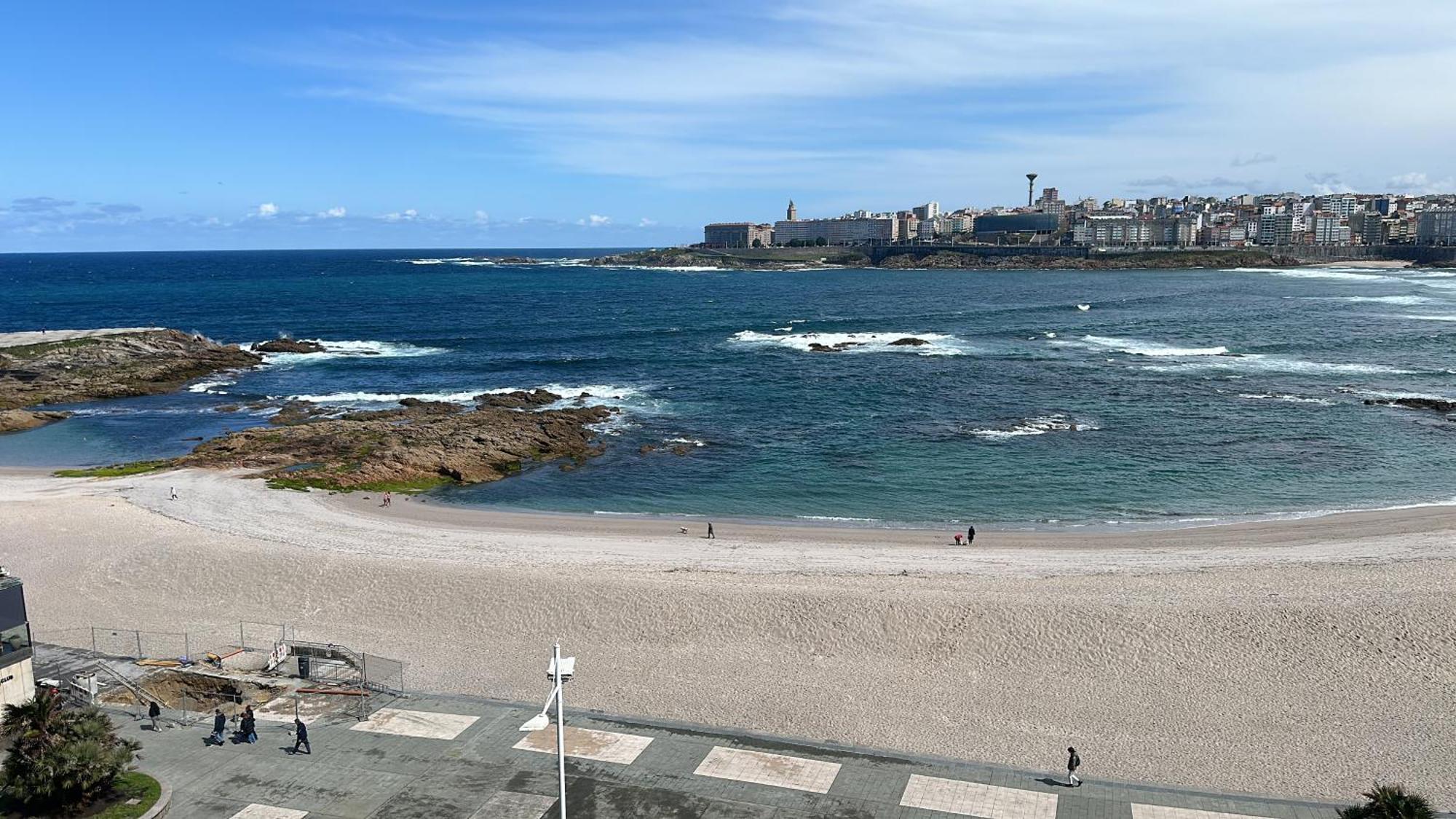 Piso Con Vistas A La Playa De Riazor Apartamento Corunha Exterior foto